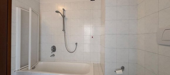 3 rooms Apartment in Bovisio Masciago, Italy No. 334567 15