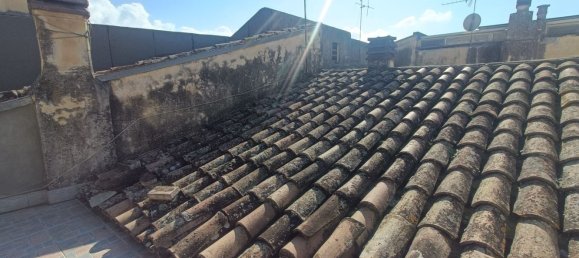 Дом с 3 комнатами в Изерния, Италия № 106450 19