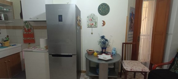 Дом с 3 комнатами в Изерния, Италия № 106450 9