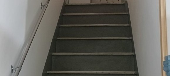 Дом с 3 комнатами в Изерния, Италия № 106450 11