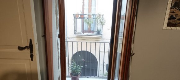 Дом с 3 комнатами в Изерния, Италия № 106450 3