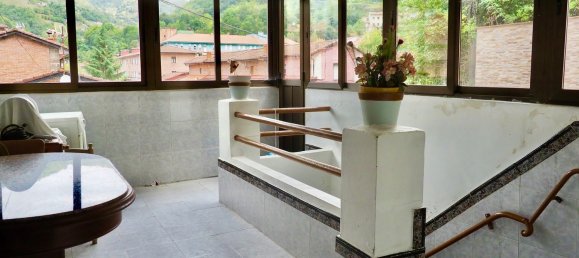 Gebäude in San Martin del Rey Aurelio, Spain 144m², Nr. 179468 2