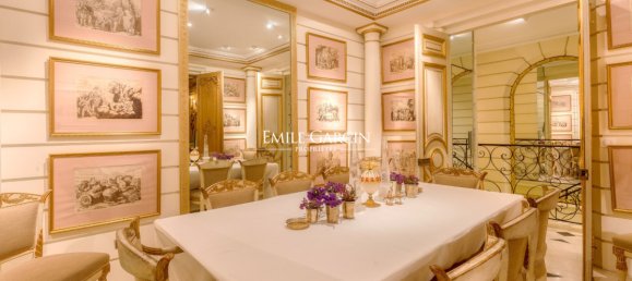 5 rooms Townhouse in Paris, France No. 182616 4