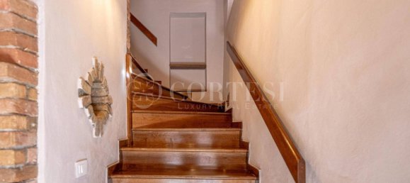 2 bedrooms Apartment in Monte Santa Maria Tiberina, Italy No. 268155 4