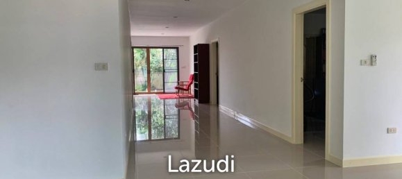 Café/restaurante de 3 dormitorios en Bang Sare, Thailand No. 15613 6