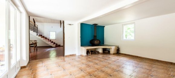 4 bedrooms Castles in Ambon, France No. 301272 8