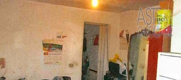 Квартира с 2 комнатами в Бари, Италия № 290636 4