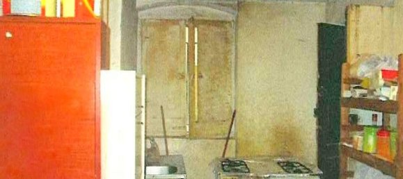 Квартира с 2 комнатами в Бари, Италия № 290636 6