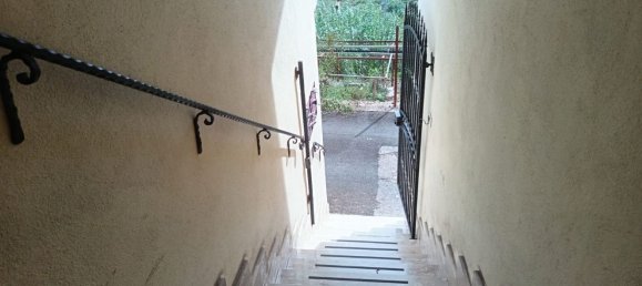 Квартира с 3 комнатами в Вальмонтоне, Италия № 288555 3