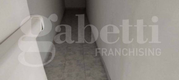 3 bedrooms Apartment in Taranto, Italy No. 297946 23