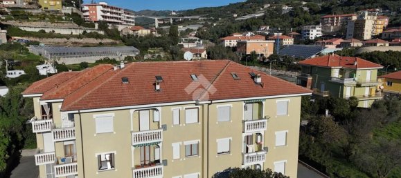 3-Zimmer Wohnung in San Lorenzo al Mare, Italy, Nr. 78698 9