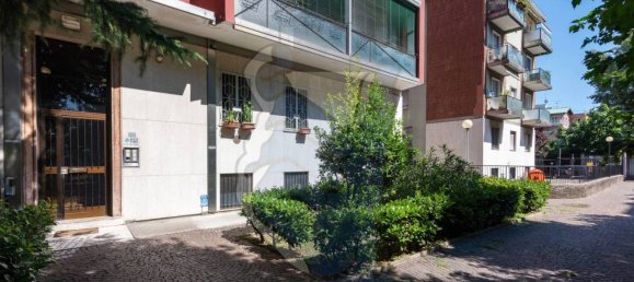 1 غرف نوم شقة في Milan, Italy رقم 296771 2