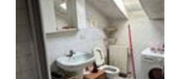 3 rooms Apartment in Cinisello Balsamo, Italy No. 257946 9