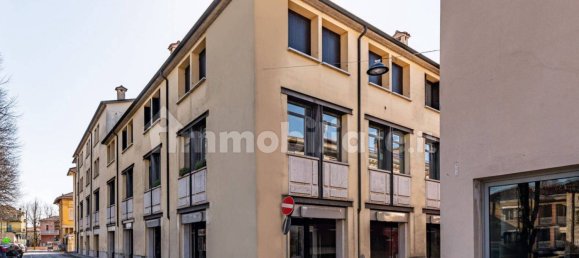 4 rooms Commercial property in Castel Goffredo, Italy No. 117174 4