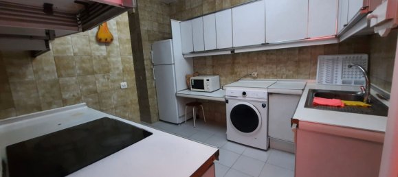 Квартира с 4 спальнями в Бадахос, Испания № 154166 11