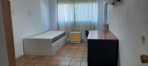 Квартира с 4 спальнями в Бадахос, Испания № 154166 26