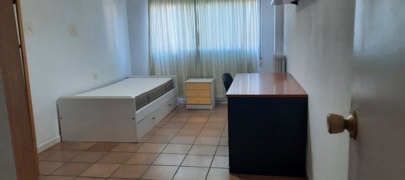 Квартира с 4 спальнями в Бадахос, Испания № 154166 24