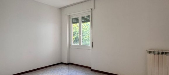 Apartamento de 3 habitaciónes en Como, Italy No. 333681 2