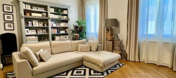 5 rooms Apartment in Florence, Italy No. 214591 4
