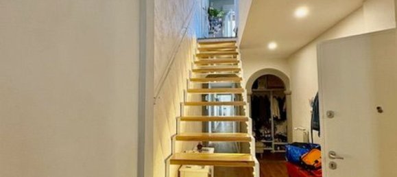 5 rooms Apartment in Florence, Italy No. 214591 10