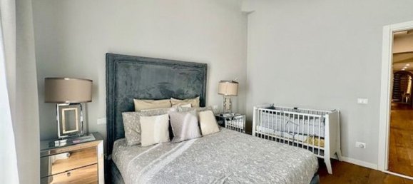 5 rooms Apartment in Florence, Italy No. 214591 31