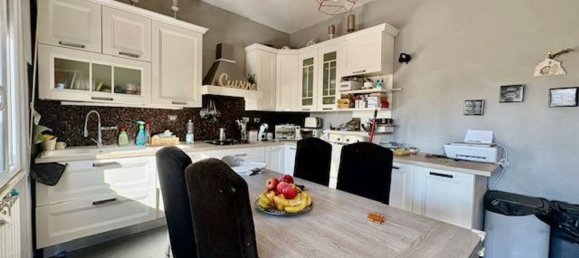 5 rooms Apartment in Florence, Italy No. 214591 40