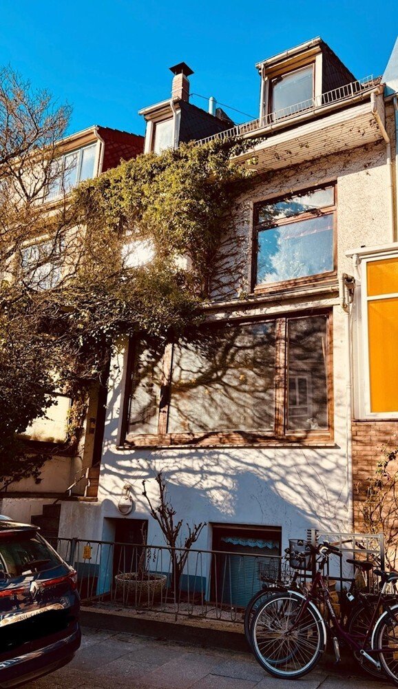 Таунхаус с 10 комнатами в Бремен, Германия № 18899