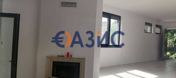 2 Schlafzimmer Haus in Kosharitsa, Bulgaria, Nr. 668 9