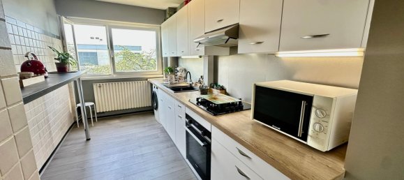 Apartamento de 2 dormitorios en Decines-Charpieu, France No. 334934 2