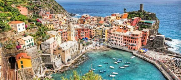 3 bedrooms Apartment in La Spezia, Italy No. 101316 19