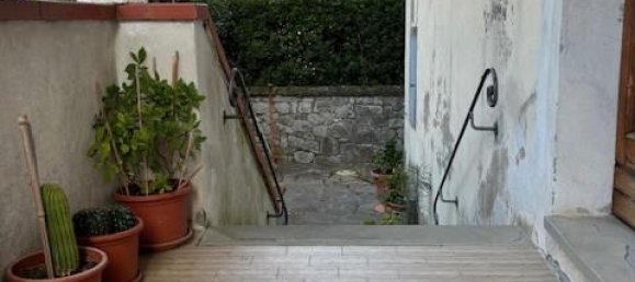 4-Zimmer Wohnung in Terranuova Bracciolini, Italy, Nr. 233045 2