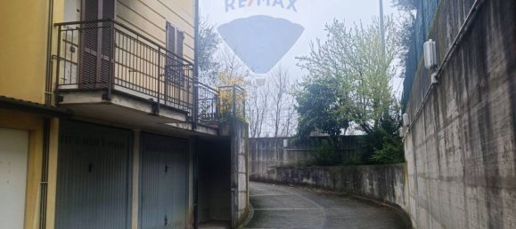1 room Garage in Treviglio, Italy No. 265358 5