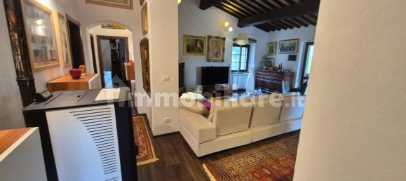 3 bedrooms House in Livorno, Italy No. 354609 6