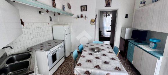3 bedrooms Apartment in Mirano, Italy No. 347415 4