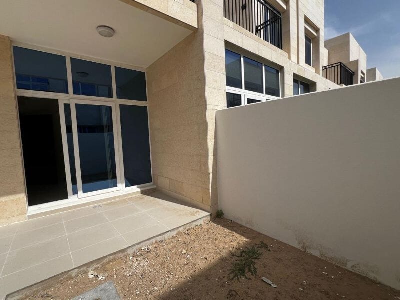 Moradia em banda T4 em DAMAC Hills (Akoya by DAMAC), UAE N.º 123370
