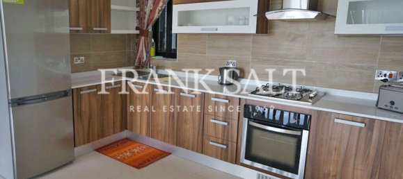 3 bedrooms Penthouse in Mgarr, Malta No. 8325 4