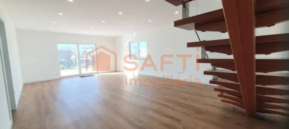 5 bedrooms House in Atouguia da Baleia, Portugal No. 117850 3