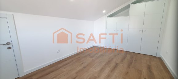 5 bedrooms House in Atouguia da Baleia, Portugal No. 117850 22