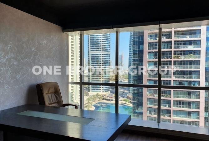 104m² Office in Jumeirah Lake Towers, UAE No. 267
