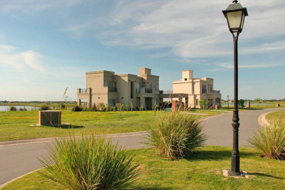 Grundstück in Escobar, Argentina, Nr. 120042