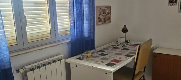 6-salle Appartement à Caltanissetta, Italy No. 269427 20