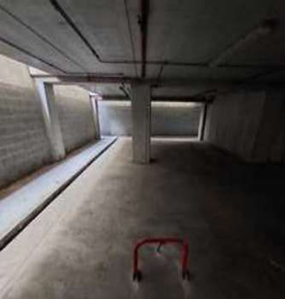 Garagem em Brescia, Italy 33 m² N.º 359482