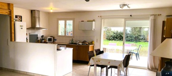 3 bedrooms Villa in Ghisonaccia, France No. 223531 2