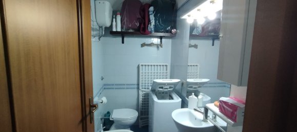 3 rooms Apartment in Rome, Italy No. 28350 14