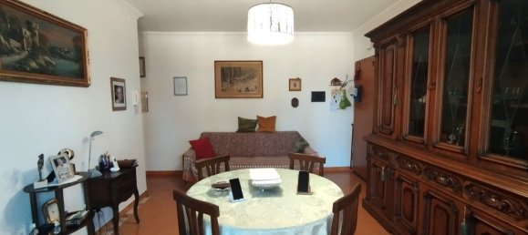 3 rooms Apartment in Rome, Italy No. 28350 3