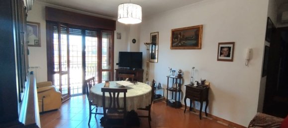 3 rooms Apartment in Rome, Italy No. 28350 4