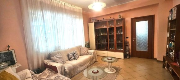 5-Zimmer Wohnung in Benevento, Italy, Nr. 2016 7