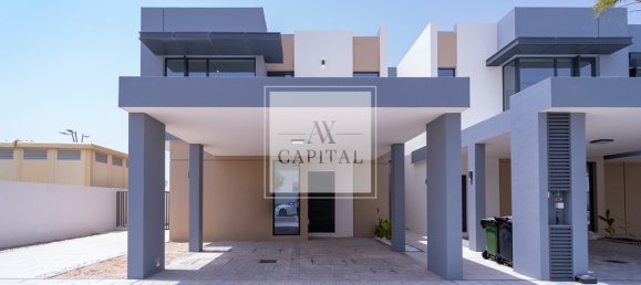 Villa T4 em The Valley, UAE N.º 52412 30