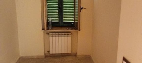 3 rooms Apartment in Arezzo, Italy No. 232852 9