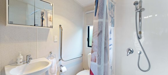 3 bedrooms House in Otaki Beach, New Zealand No. 97 9